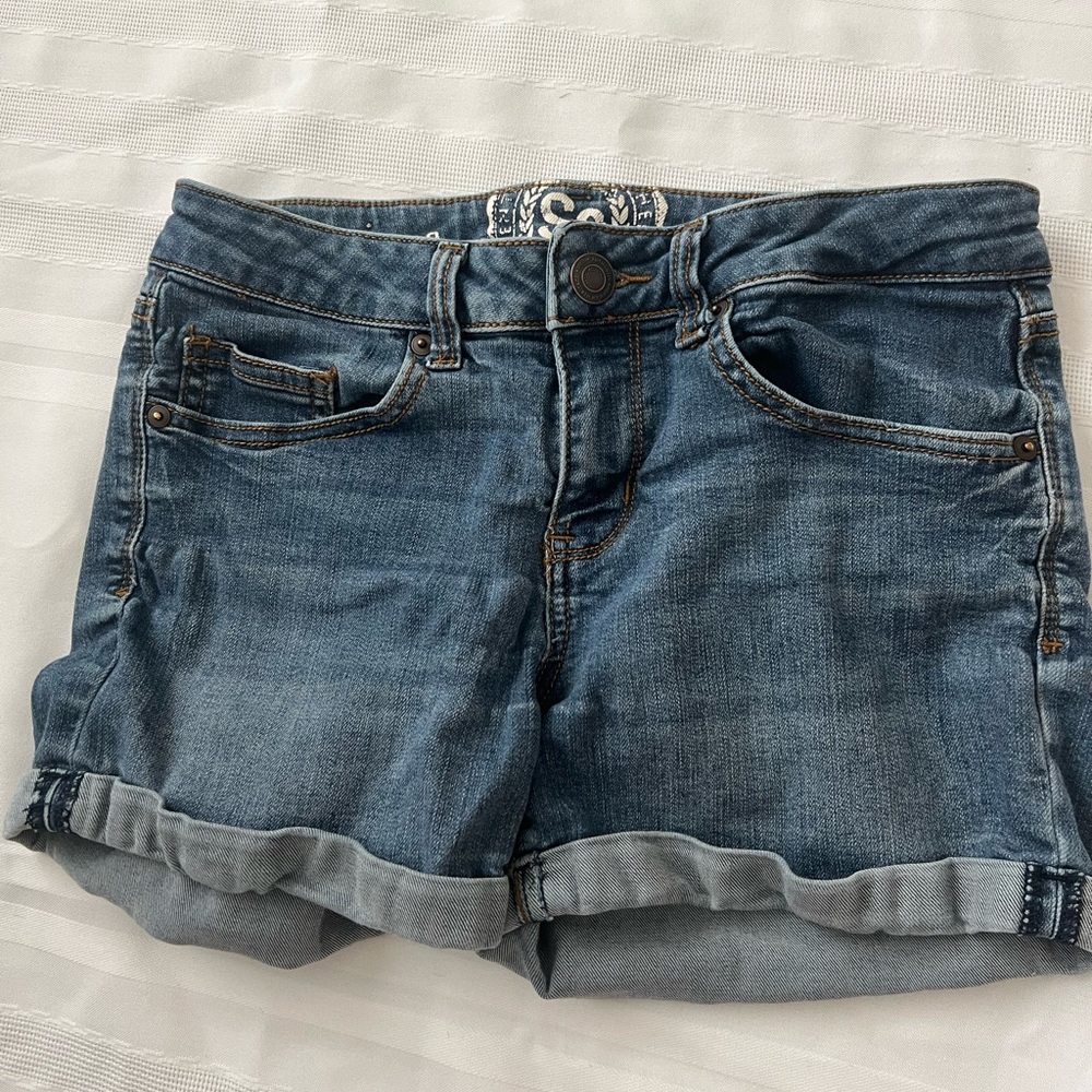 Midi Size 9 Jean Shorts | So